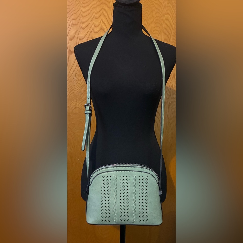 Elegant Green Crossbody Bag